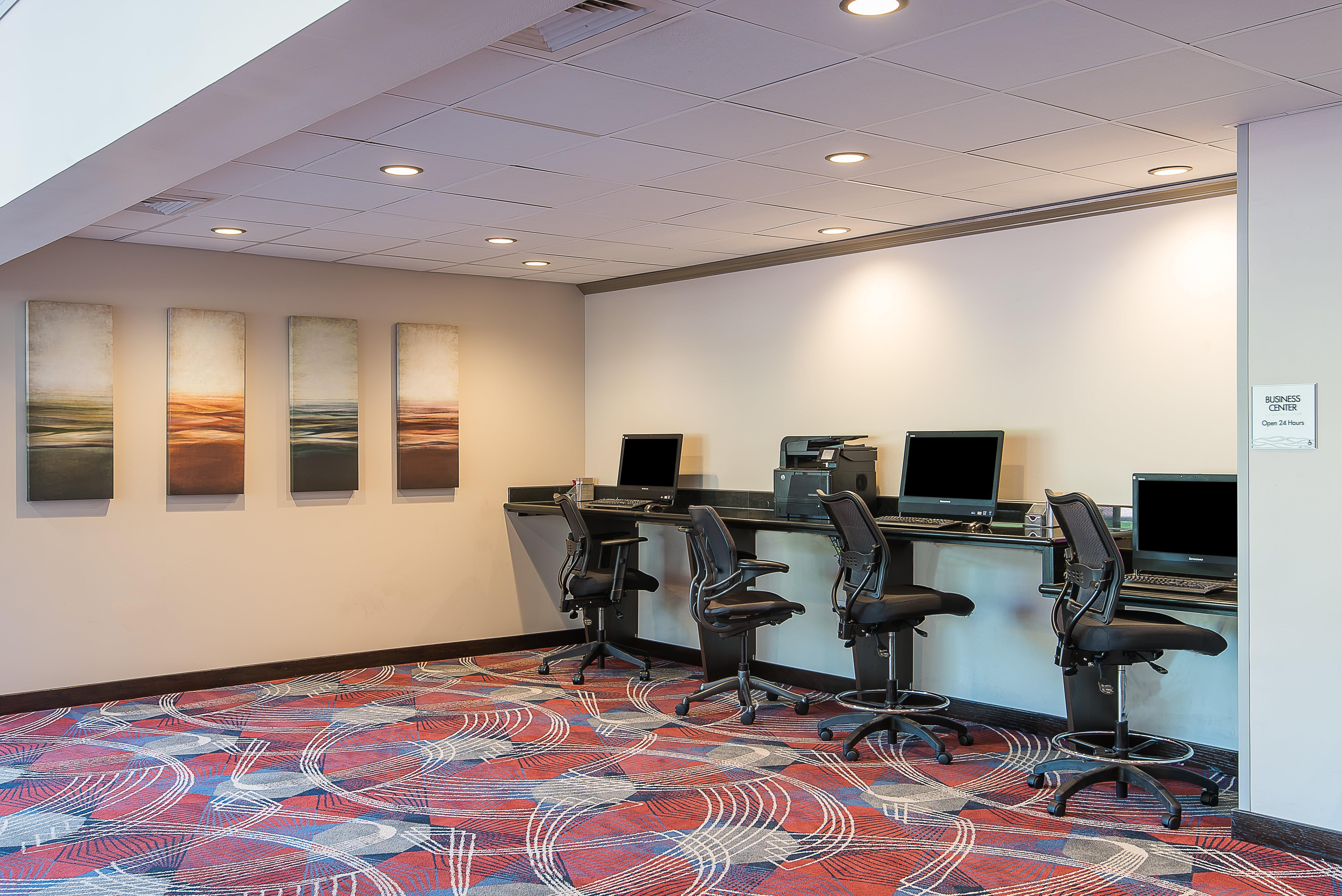 Crowne Plaza Princeton - Conference Center By Ihg Bagian luar foto